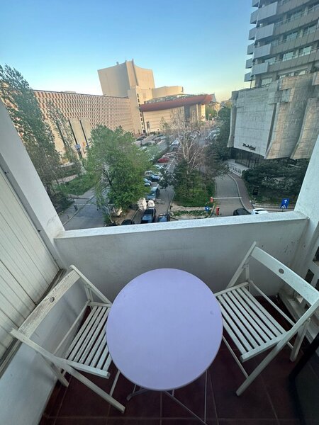 Universitate, inchiriere ap. 2 cam.,